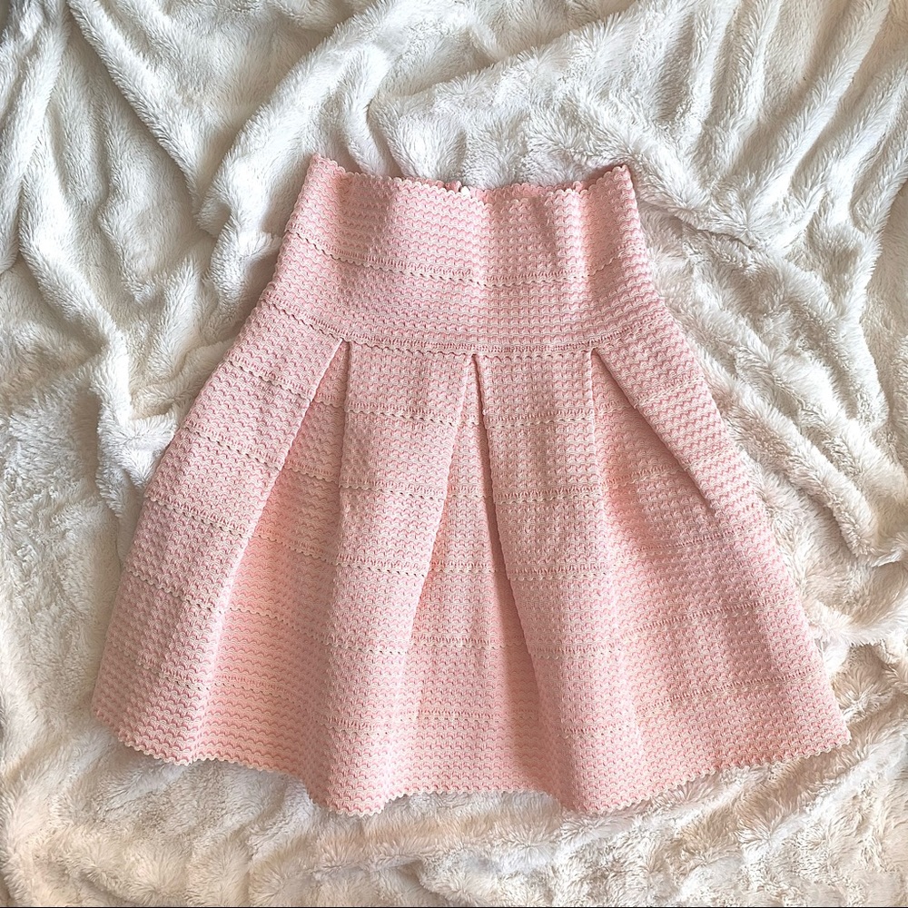 PINK GATEAU bandage bubble pleated baby pink mini skirt